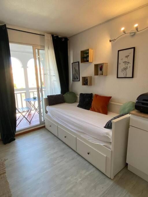 Superbe Studio Renove Avec Piscine Et Vue Marina Le Barcarès Eksteriør billede