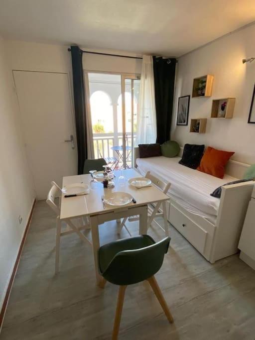 Superbe Studio Renove Avec Piscine Et Vue Marina Le Barcarès Eksteriør billede