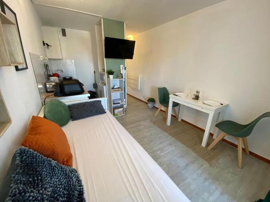 Superbe Studio Renove Avec Piscine Et Vue Marina Le Barcarès Eksteriør billede